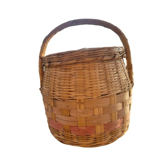 Vintage Woven Basket With Lid & Handle - Picture 1 of 7